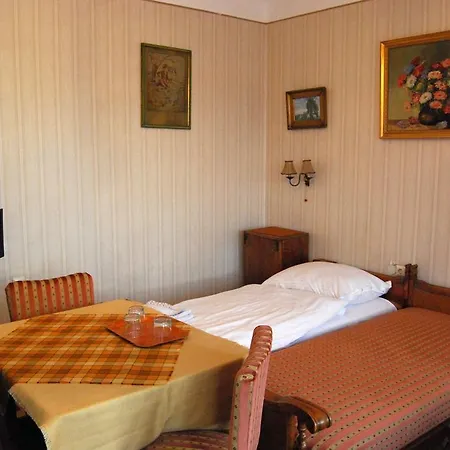 Bed & Breakfast Gardonyi Vendeghaz 2*